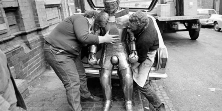 “Власний палац для пеніса”. Як винайшли гульфик і чому він зник (ФОТО)