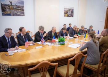 Малюк зустрівся з послами G7 – говорили про демократію та Bihus.Іnfo (ФОТО)