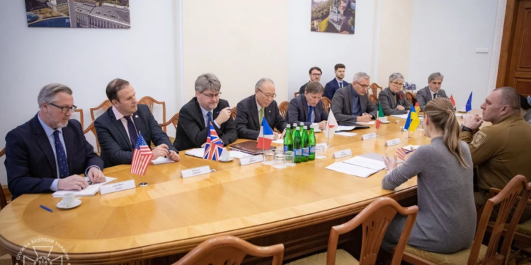 Малюк зустрівся з послами G7 – говорили про демократію та Bihus.Іnfo (ФОТО)