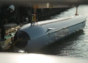 Пентагон замовив у NASAMS підводні дрони – 15 днів автономії, хід до 2200 км (ФОТО, ВІДЕО)