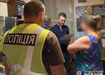 Організаторок веб-порностудії в Миколаєві будуть судити за порнографію, а адміністраторку ще й за торгівлю людьми (ФОТО)