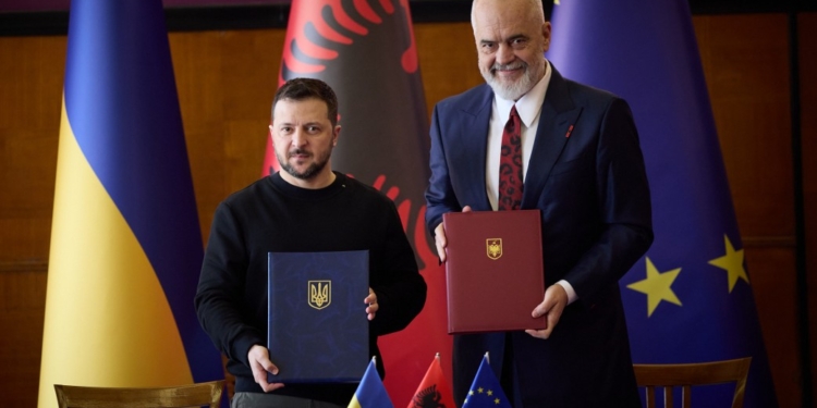 Україна та Албанія підписали Договір про дружбу та співробітництво (ФОТО)