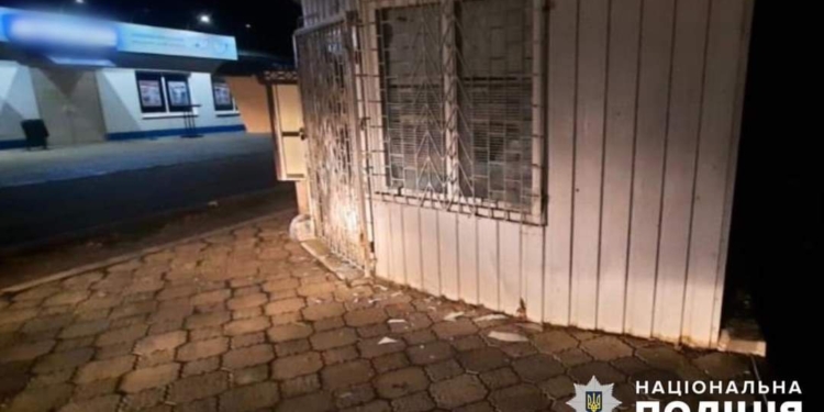 У Миколаєві чоловік кинув на вулиці гранату – так хотів вирішити конфлікт (ФОТО)