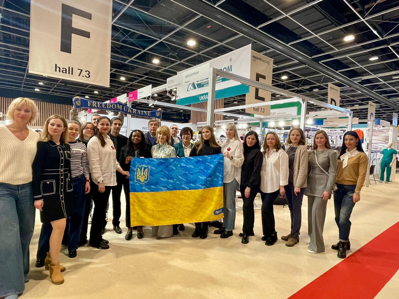 Миколаївське підприємство, що спеціалізується на домашньому одязі і білизні, бере участь у виставці в Парижі (ФОТО)