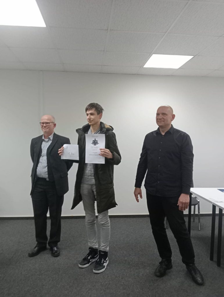 Шахіст з Миколаєва виграв шаховий турнір у Німеччині (ФОТО) 5