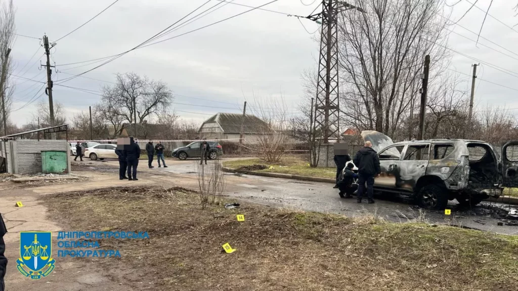 В Нікополі на Дніпропетровщині розстріляли авто із заступником мера (ФОТО) 7