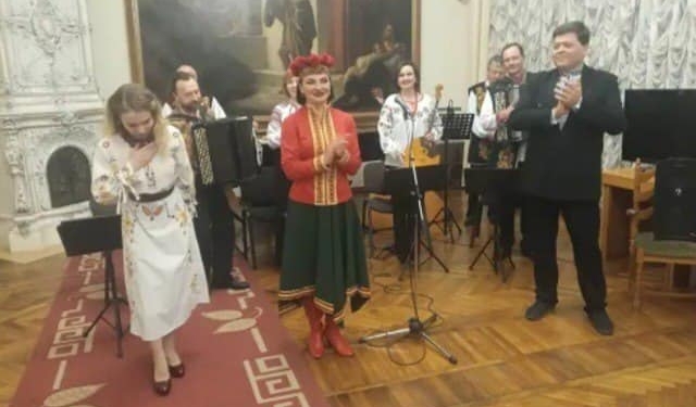 «Узори»: у Миколаївському музеї ім.Верещагіна відомий ансамбль народних інструментів дав концерт (ФОТО)