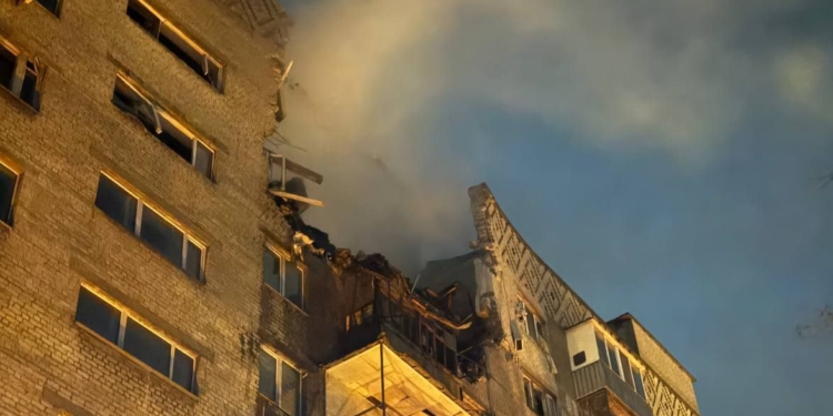 Нічна атака «шахедами»: в Одесі – троє загиблих, у Дніпрі – 8 постраждалих (ФОТО)