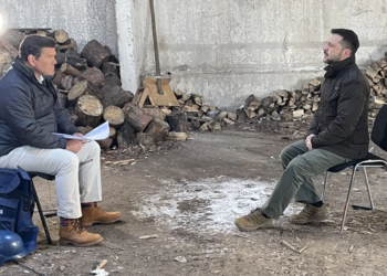 Зеленський в інтерв’ю FOX News запросив на війну Трампа і Байдена, і сказав, що виграв би вибори, якби вони були (ФОТО, ВІДЕО)