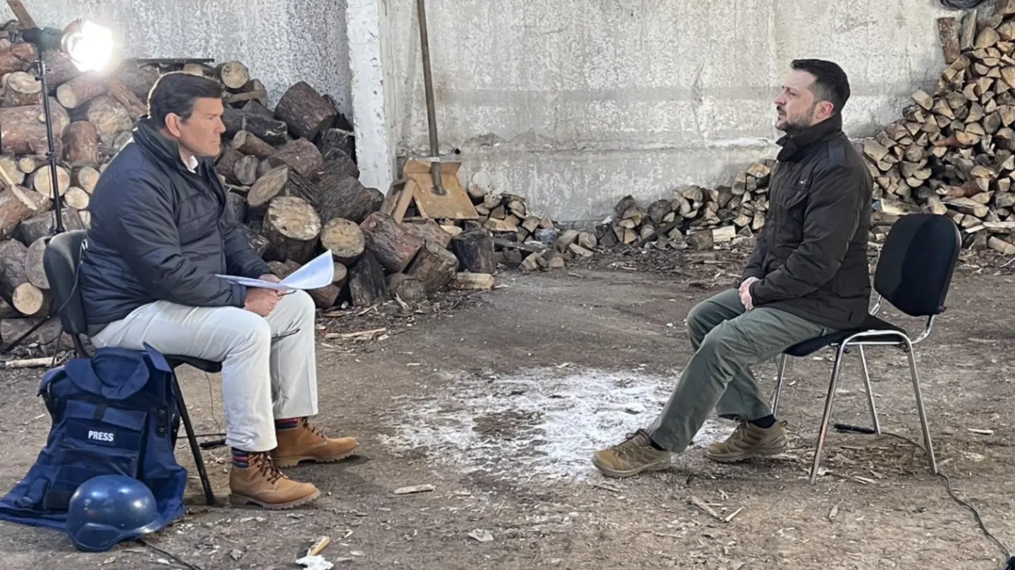 Зеленський в інтерв’ю FOX News запросив на війну Трампа і Байдена, і сказав, що виграв би вибори, якби вони були (ФОТО, ВІДЕО)