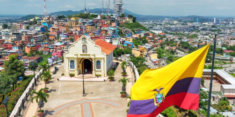 Банановий шантаж росії спрацював: Еквадор передумав передавати Україні військову техніку