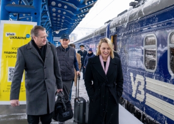 В Києві сьогодні двопартійна делегація Конгресу США (ФОТО)