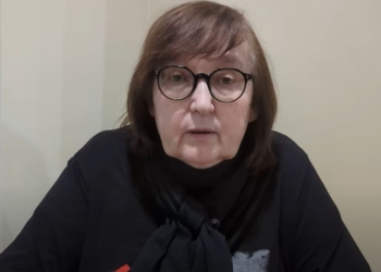 Матері Навального показали тіло сина. Таємно. Тепер їй погрожують (ВІДЕО)