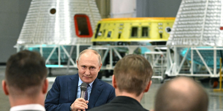 РФ не отримає космічної ядерної зброї в найближчому майбутньому, — Politico