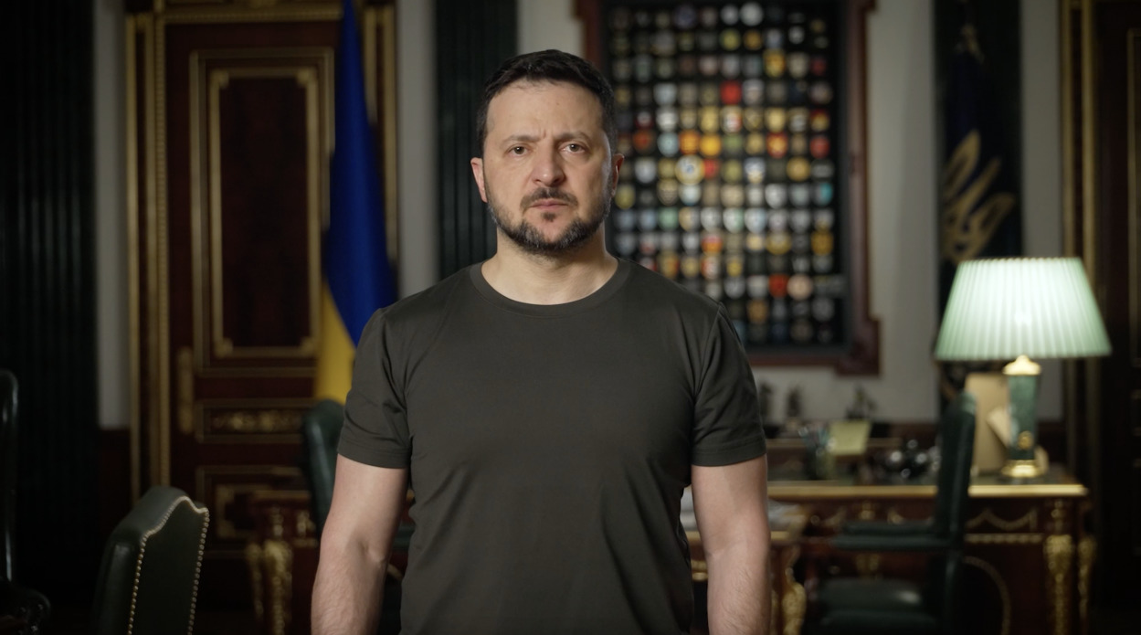 “Цих хворих уже нічого не вилікує від зла, але втрати вони відчують”, – Зеленський пообіцяв відплату Кремлю за Кривий Ріг (ВІДЕО)