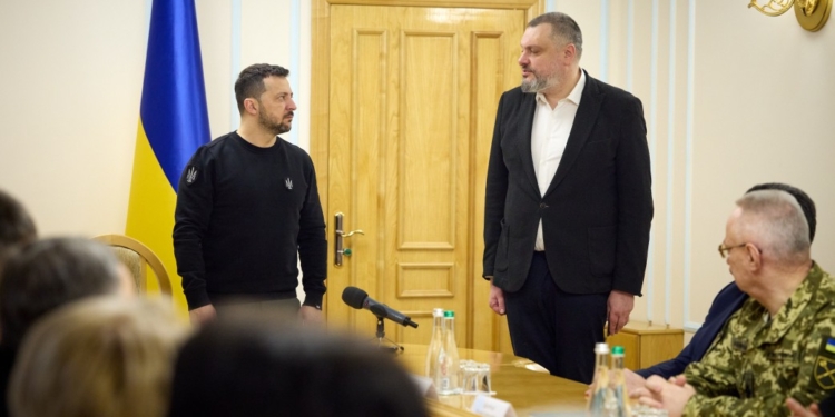 Данилов таки стане дипломатом, а Литвиненко пообіцяв бути корисним Зеленському – перше засідання оновленного РНБО (ФОТО, ВІДЕО)