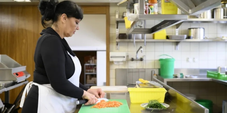 Українцям у Швейцарії буде простіше знайти роботу