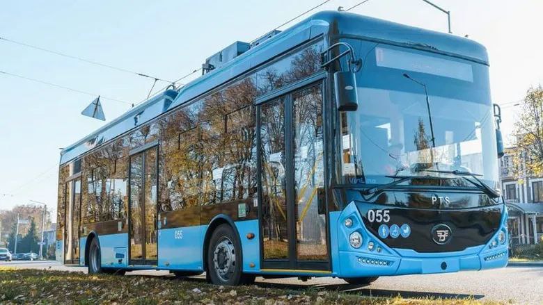 Броварський завод "Політехносервіс" виграв конкурс на постачання до Миколаєва 31 тролейбуса з автономним ходом 1