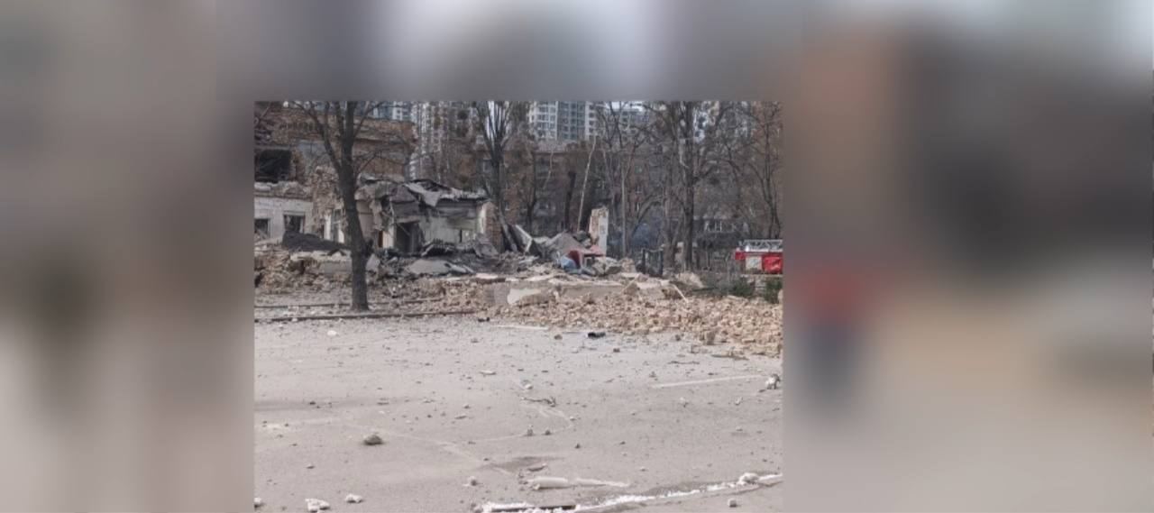 У Києві збили 2 балістичні ракети, є постраждалі (ФОТО)