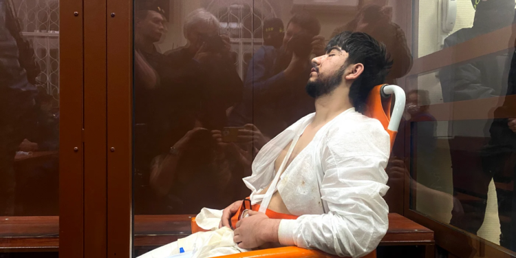 В Москві заарештували ймовірних нападників на “Крокус”, ЗМІ пишуть про явні сліди тортур у них