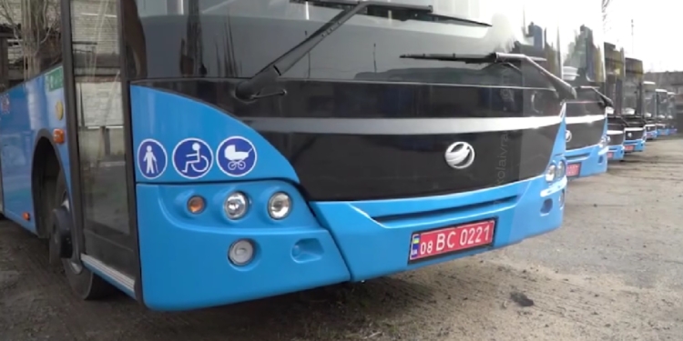 Миколаїв отримав ще 3 нові автобуси по програмі UNOPS