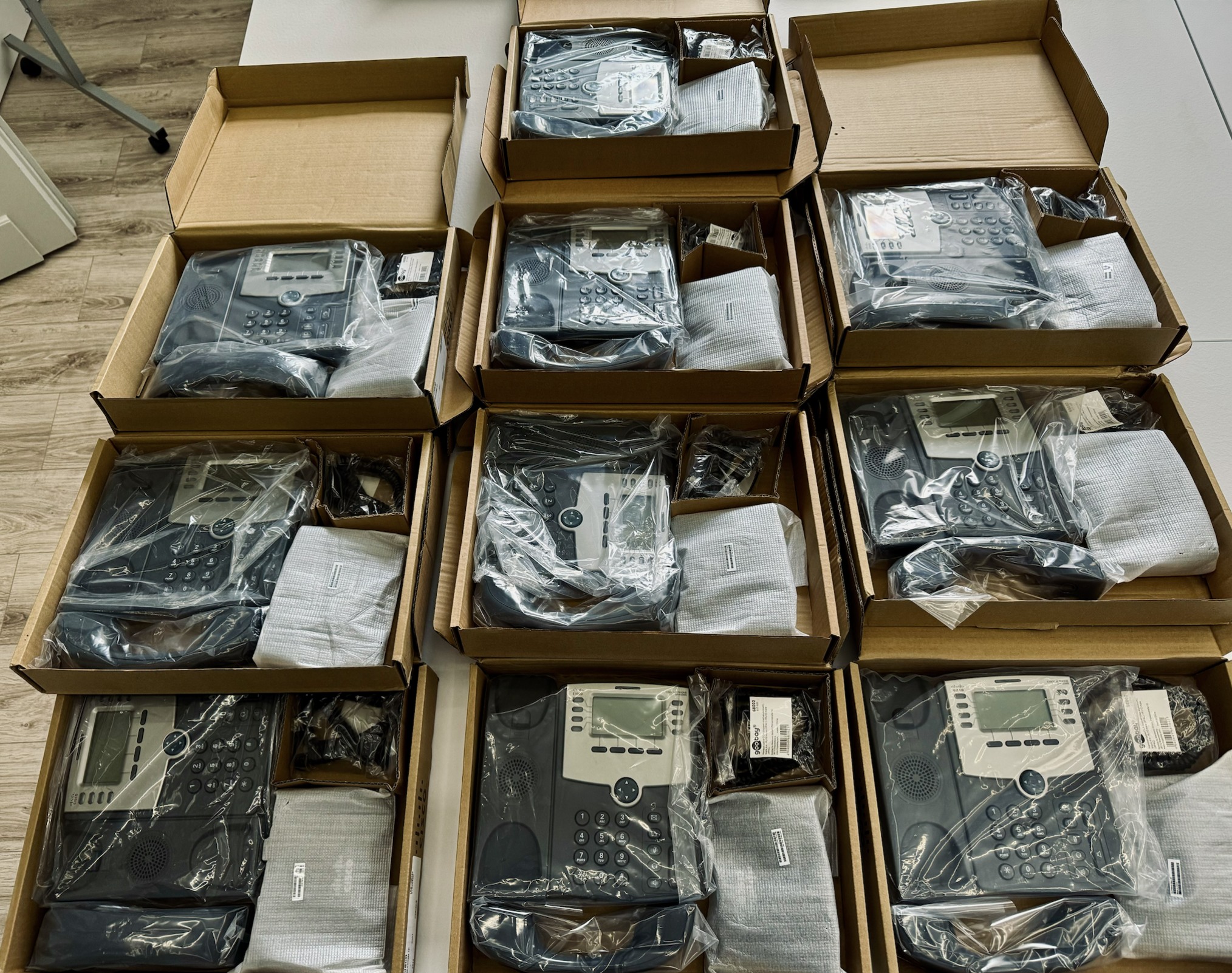 Миколаїв отримав від міжнародних партнерів техніку для забезпечення роботи Call-центру