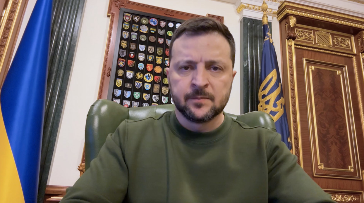 Маємо розуміння, які документи на столі у ворога, який у нього черговий задум, – Зеленський (ВІДЕО)