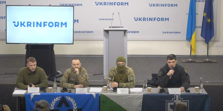 Представник РДК назвав Іллю Пономарьова політичним аферистом. Російські добровольці дали велику пресконференцію (ВІДЕО)