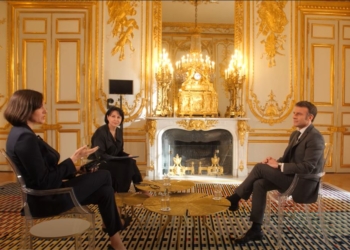 Алаверди. Макрон дав інтервʼю українським медіа (ВІДЕО)
