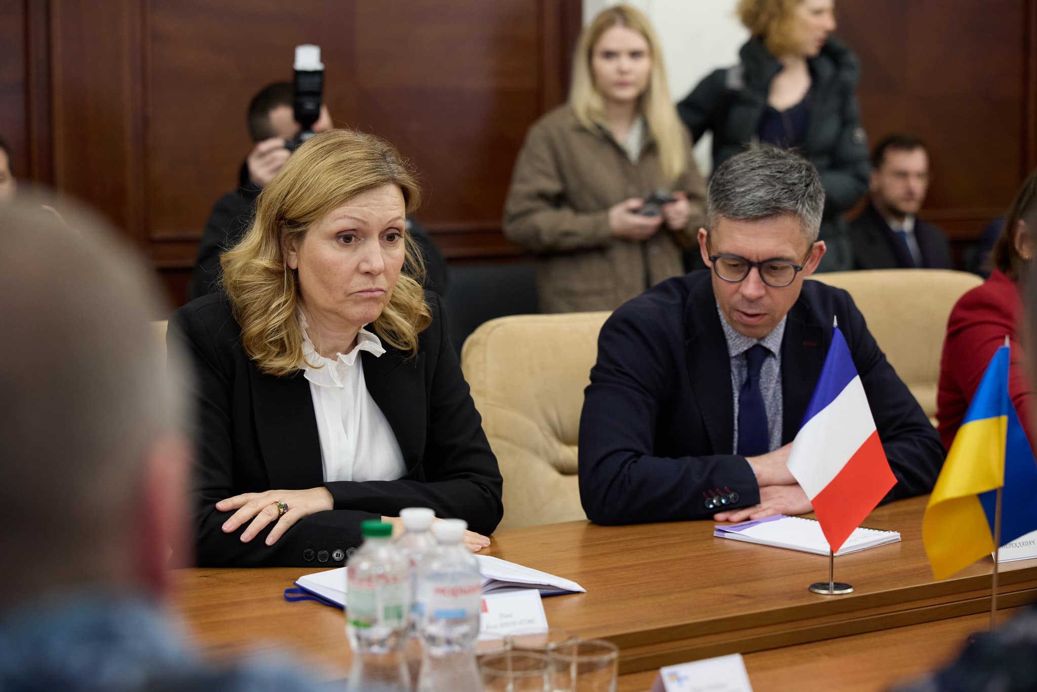 Сьогодні в Одесі була голова нижньої палати парламенту Франції Яель Брон-Піве, зустрілася з Неїжпапою (ФОТО)