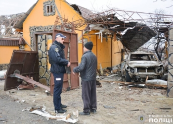 В поліції розповіли про руйнування в Миколаєві внаслідок падіння уламків дронів (ФОТО, ВІДЕО)