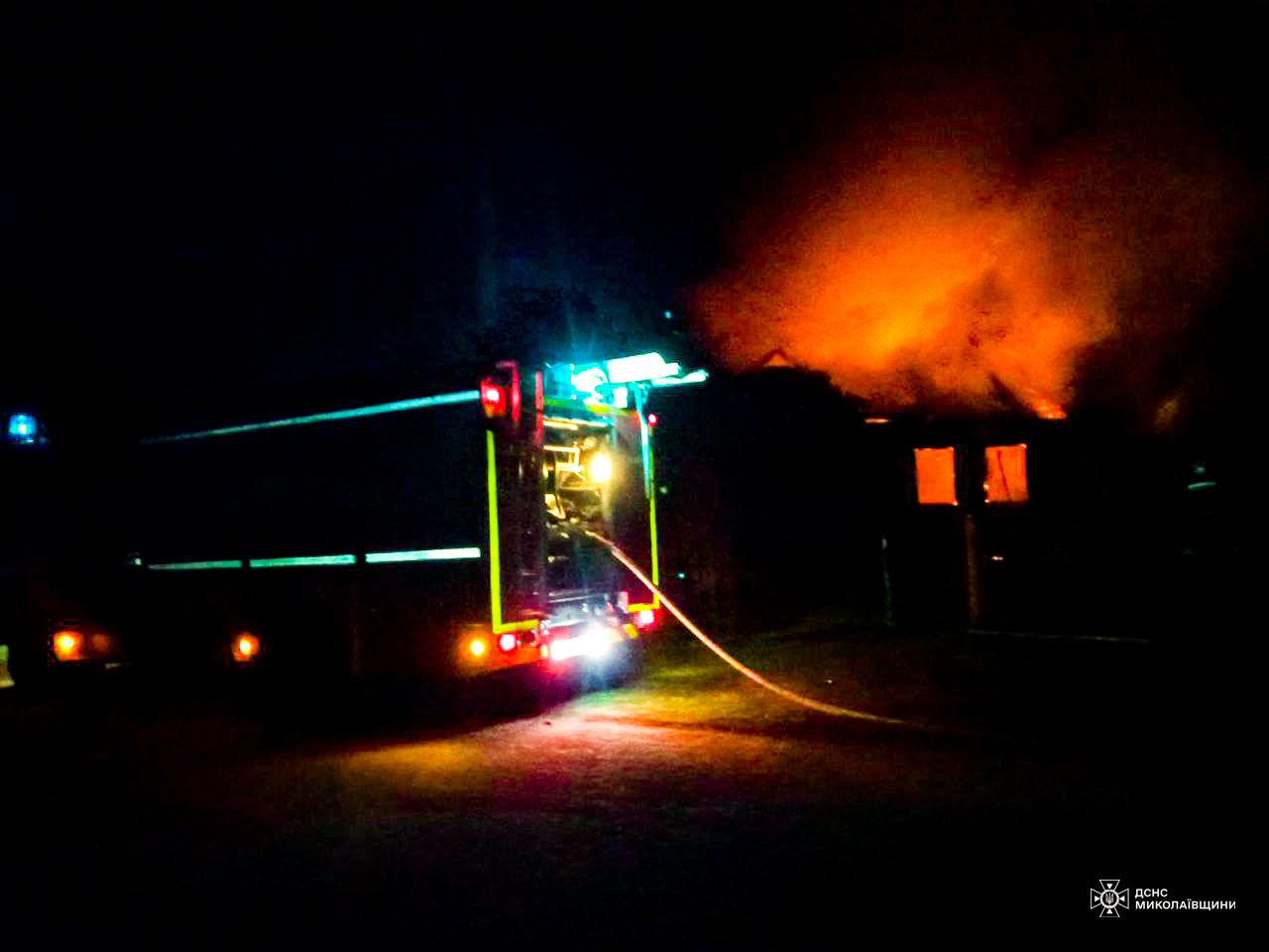 Пожежі у Миколаєві і області за добу: загинула одна людина, ще одну людину врятували (ФОТО)