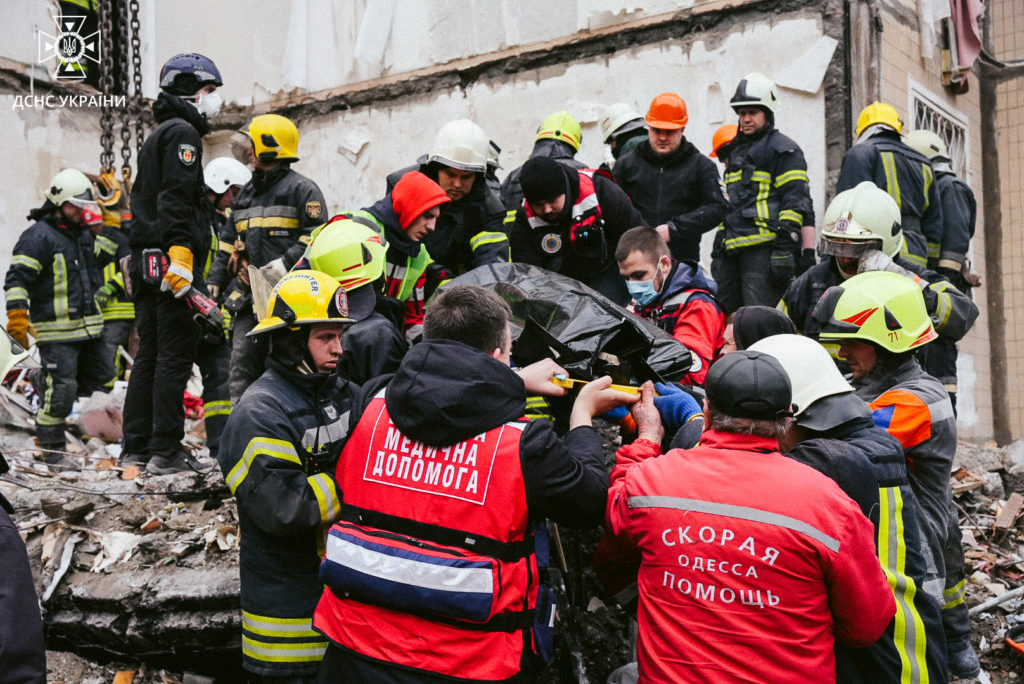 Кількість жертв російської атаки по Одесі збільшилась до 5 (ФОТО) 17