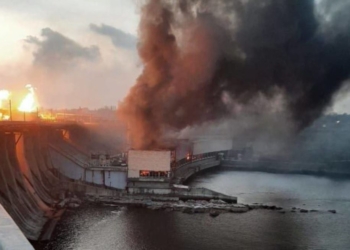 Є влучення в ГЕС-1 і ГЕС-2, а також в одну опірну балку греблі ДніпроГЕСу, – Укргідроенерго (ВІДЕО)