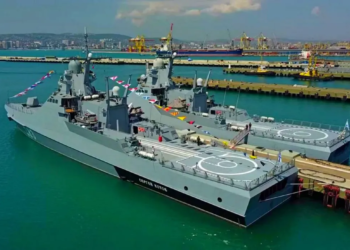 Екіпаж “Сергія Котова” частково вижив, за катером полювали. Момент ураження  (ФОТО, ВІДЕО)