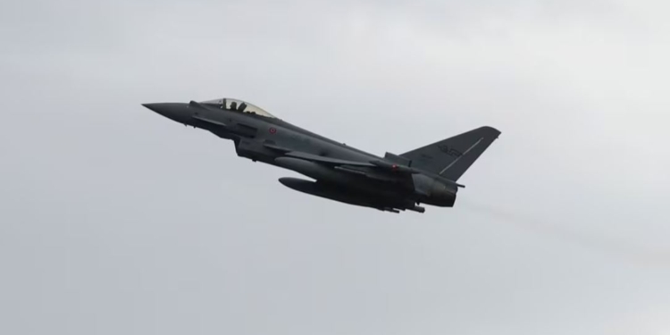 Албанія відкрила для НАТО авіабазу, збудовану за часів СРСР – своїх винищувачів у країни немає (ФОТО)