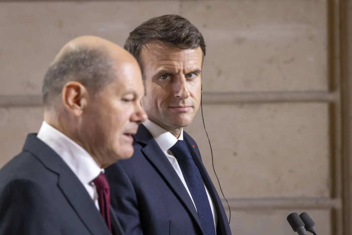 Макрон звільнився від “червоних ліній”, але бути в авангарді непросто, – французький політолог про нову стратегію Парижа