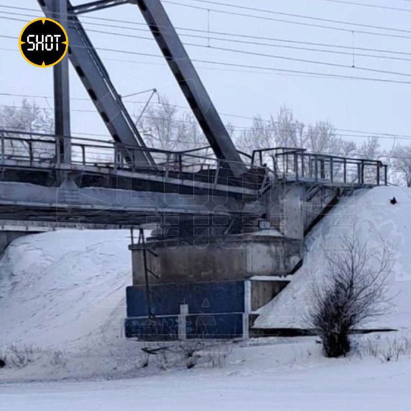 У Самарській області невідомі підірвали залізничний міст (ФОТО) 3