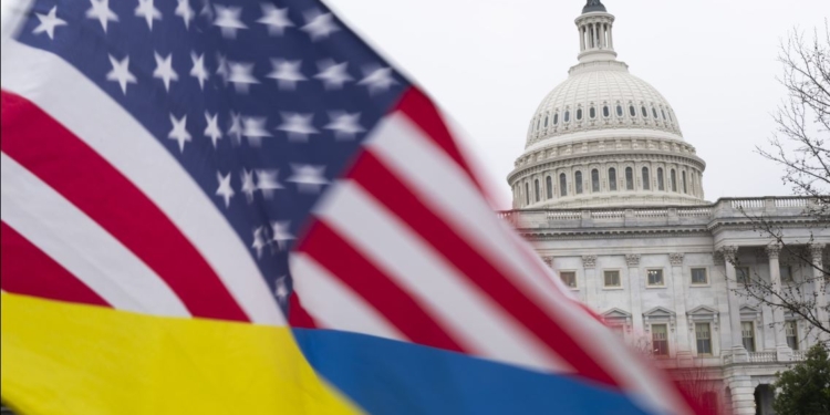 США повертаються спиною до світу – з Трампом чи без нього, – Bloomberg