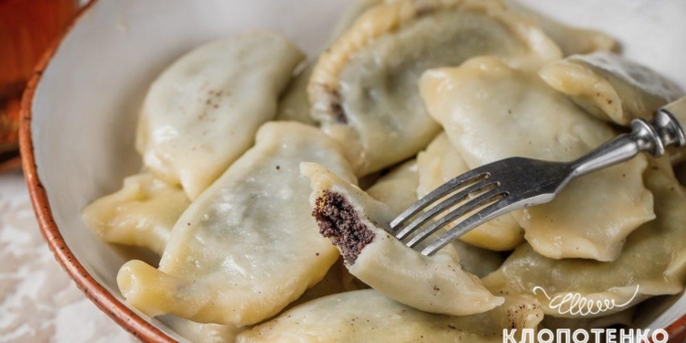 Масляна – це не тільки млинці, це ще й вареники. Кращі рецепти від Клопотенка з цікавими начинками (ФОТО, ВІДЕО)