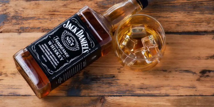 Знакомство с линейкой бренда Джек Дениелс