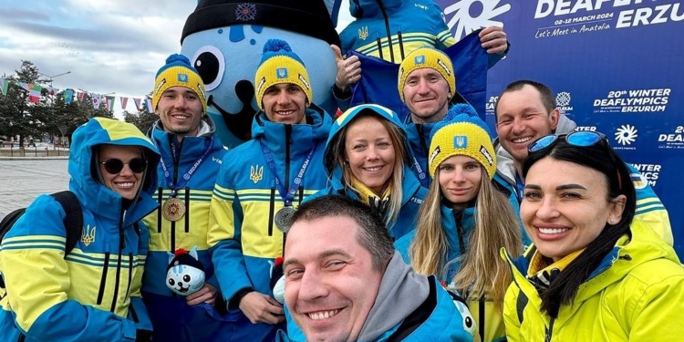 Збірна України вперше в історії стала переможницею зимових Дефлімпійських ігор (ФОТО)