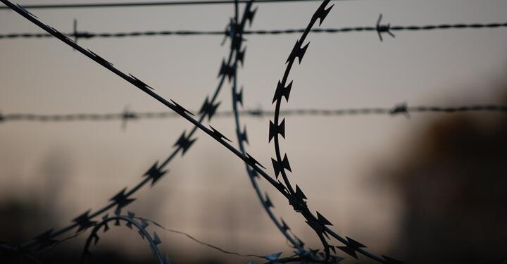 Всі пішли на фронт. В РФ закриють 2 колонії – немає в’язнів