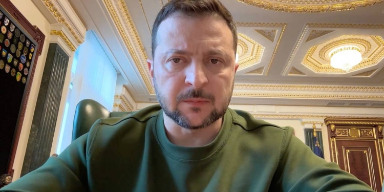 Наша армія має бути настільки технологічною, наскільки це можливо, – Зеленський (ВІДЕО)