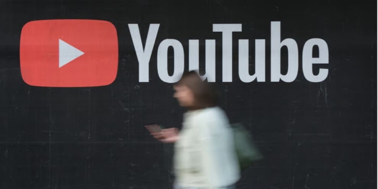 “Сподіваюся, Україна програє”. Як російська пропаганда роз’їдає Європарламент, і до чого тут Медведчук