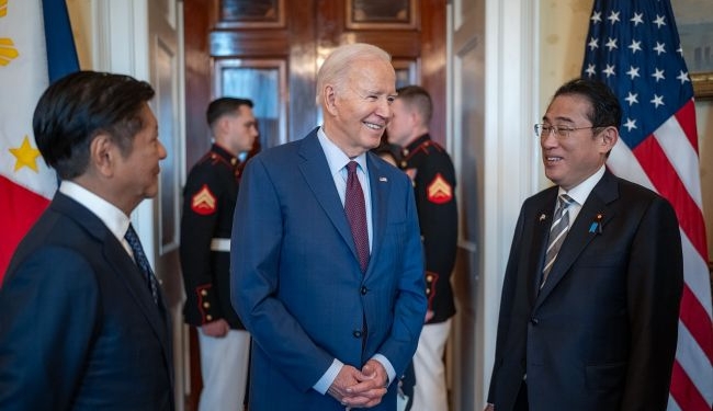 США, Філіппіни та Японія уклали оборонну угоду, і не тільки її