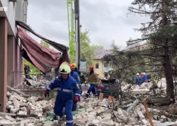 Кількість жертв російських ракетних ударів по Чернігову збільшилась до 15 (ВІДЕО)