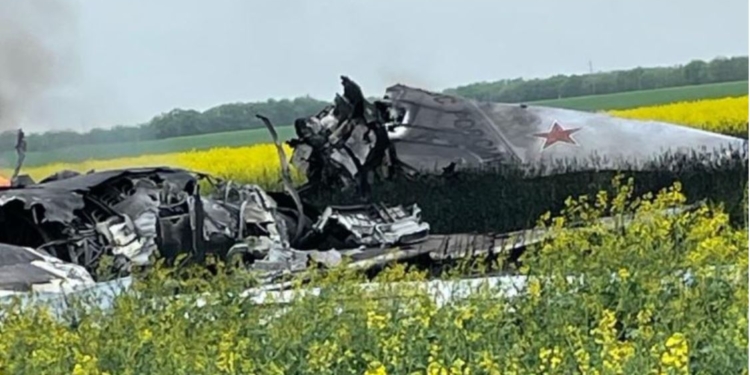 В РФ впав літак. Ймовірно, Ту-22м3 (ФОТО, ВІДЕО)