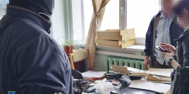 На Харківщині затримані інженери-конструктори, які хотіли продати рф секретні українські розробки (ФОТО)