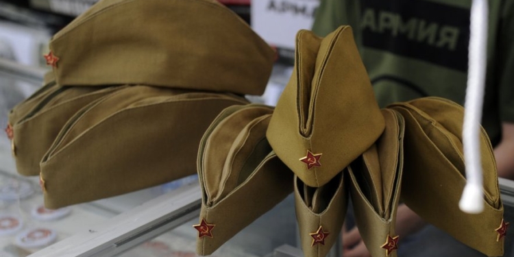 В тимчасово окупованому Криму та регіонах росії влада почала відміняти паради на 9 травня